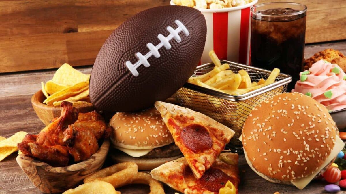 Fast Food Deals for the Super Bowl: Enjoy the Game with Delicious Meals!