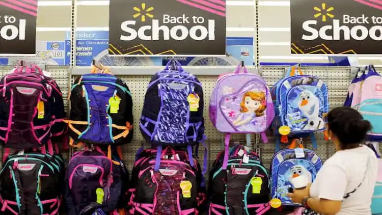 Crafting the Perfect Back-to-School Season: Top 10 School Uniform Brands in the U.S.